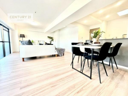 rO@LX_CjOXy[XI肨HB΂yԂ߂܂BX̔܂I