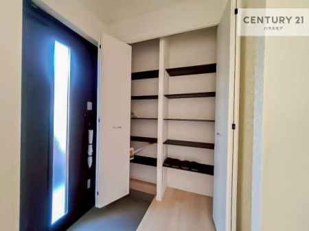 ց@V[Y{bNXtȂ̂ŁAւЕt|₷łI
XbLւŌ˂JuԁÂSnԂo}Ă܂B
