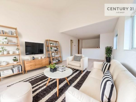 rO@ƋCGp[XłBSnǂrO͉ƑRƏW܂܂BƑcR̎ԂłBƑƁAw[Ԃ߂łˁB邭JIȋԂłB