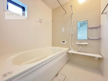 @Ƃ̂oX[IKȃoX^C܂I
1̔ƖĂfGȃN[[VԂɂȂ肻łˁB