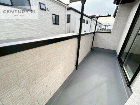 oRj[@zǍDȃoRj[łIꂽɂ͐nJIȎԂy߂܂B
