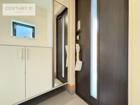 ց@V[Y{bNXtȂ̂ŁAւЕt|₷łI
XbLւŌ˂JuԁÂSnԂo}Ă܂B

