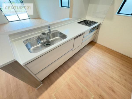 Lb`@lC̑ΖʎVXeLb`̗pĂ܂IƑ̃R~jP[VRƑ݌vłB
qlɂڂ͂̂ŊłˁBLXgĉKɍƂi݂܂B