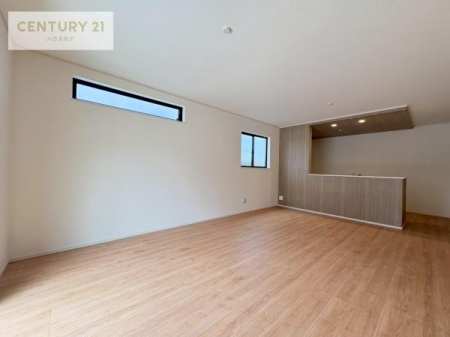 rO@LX_CjOXy[XI肨HB΂yԂ߂܂BX̔܂I