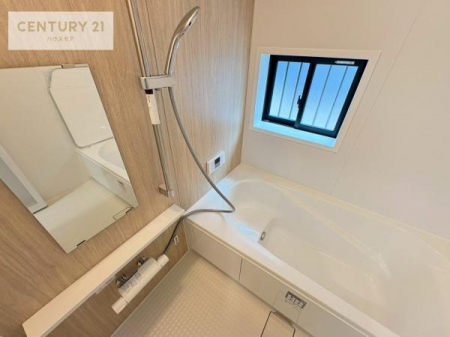 @l͋̕C̃oX[́AVbNȃfUCŃoX^C[I
d撣Ă邲JɂD݂̓̓܂āAył݂Ă͂ł傤H