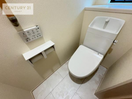 gC@1E2KɃgC܂I̖Zԑт҂ɂ݂łˁBƂ̂gCłꂪ₷łI