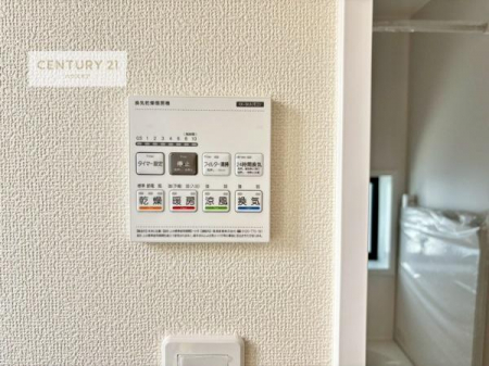 ̑@g[tĂ閣͓IȎdlłI~̓q[gVbN̗\hɂg܂B
J̓ł󕨂̂ŁA󕨂ߍ݂ɂI