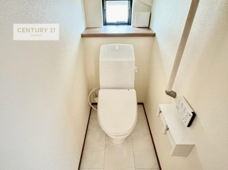 gC@1E2KɃgC܂I̖Zԑт҂ɂ݂łˁBƂ̂gCłꂪ₷łI