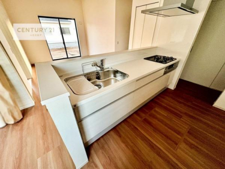 Lb`@Ƃ肠钲Xy[XōƂ₷KȃLb`łI
qlƈꏏɂَqy߂LXXy[XłByԂɂȂ肻łˁI