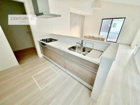 Lb`@lC̑ΖʎVXeLb`̗pĂ܂IƑ̃R~jP[VRƑ݌vłB
qlɂڂ͂̂ŊłˁBLXgĉKɍƂi݂܂B