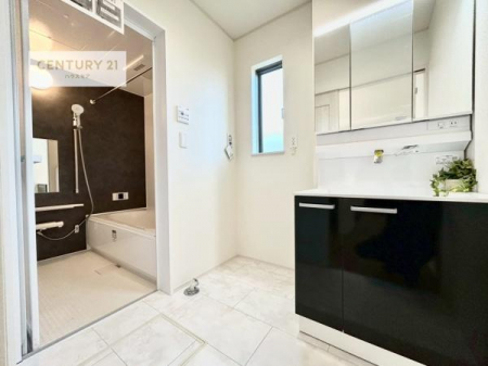 ʑEʏ@Oʋdl̐ʏ́AgȂ݂₷I͎[ɂȂĂ܂BhC[₨ϓЕt̂ŐʑXbLƌ邱Ƃo܂I