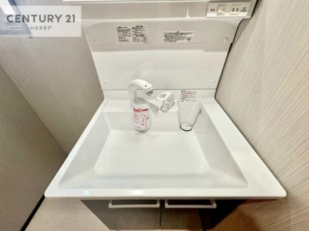 ʑEʏ@[ʑ{ÉA˂ɂ̂łꂪyXIۂĂ܂I
LCȐʏŎ̃`x[Vオ܂ˁI