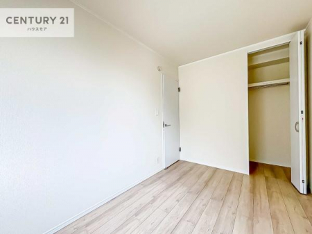 q@|oȂ́Aql̂ƂĂSłI
[Xy[X[Ă̂ŎU炩TbƕЕt܂I