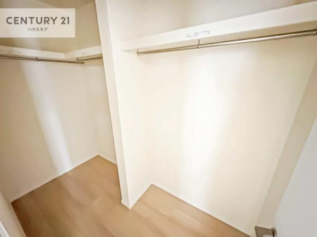 [@^̃t@~[N[NZ܂́A[͂ƉK˔ґȋԐ݌vBߗނobOAGߕ܂łЂƂ܂Ƃ߂ɂłAX̐ڂƃX}[gɁ