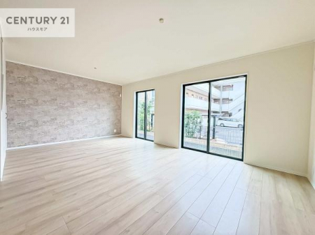 rO@傫ȑ炽Ղ̗z閾邢rOBĴ郊rOŉƑĉ났̎Ԃ߂܂B