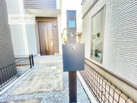 ̑n@|XgtłIT̂Ev]EȂǁAȂƕЃX^bt܂ł\tIsYɊւ邱ƂȂAǂ̂悤ȂƂłSӑΉĒ܂B