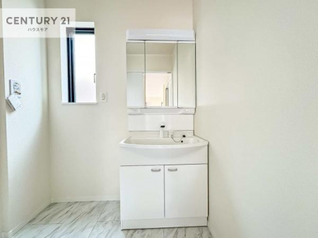 ʑEʏ@t̖邢ʎłICɓւłĐɕۂƂł܂IRނ̂łς̎dオǂȂ܂ˁI