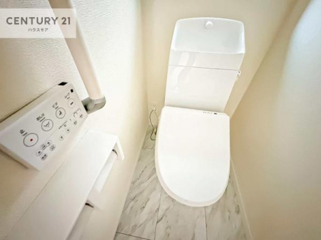 gC@1E2KɃgC܂I̖Zԑт҂ɂ݂łˁBƂ̂gCłꂪ₷łI