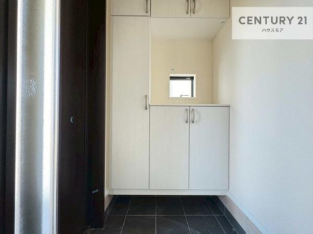 ց@֎[[Ă̂ŁA֎肪XbLЕtqɌC̒uɍ܂I