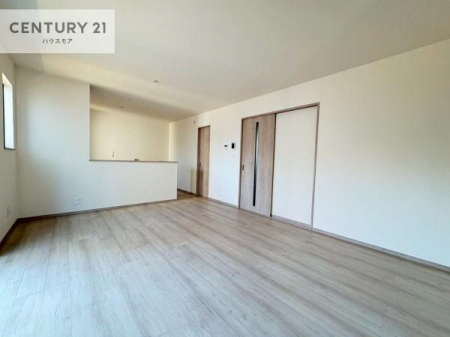 rO@LX_CjOXy[XI肨HB΂yԂ߂܂BX̔܂I