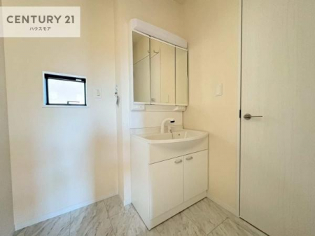 ʑEʏ@Oʋdl̐ʏ́AgȂ݂₷I͎[ɂȂĂ܂BhC[₨ϓЕt̂ŐʑXbLƌ邱Ƃo܂I