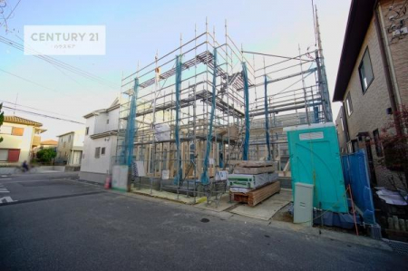 ԏ@ԃXy[X2䕪܂IZJhJ[͂AoCN⎩]ԂȂǂuꏊɍ܂B