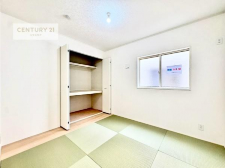 a@^^~̍肪炬^AbNXԁB傫ĴaƂȂĂ܂B{l̐Suav̋ԁB䑐̍YԂ͖̂ЂƎoĂ܂I