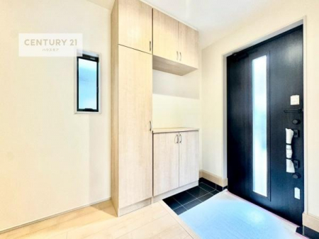 ց@ċAĂĂA܁IȂAD}ĂԂɂȂĂ܂B
邭錺ւłI