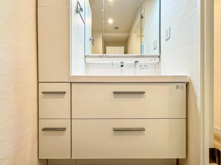 ʑEʏ@Oʋdl̐ʏ́AgȂ݂₷I͎[ɂȂĂ܂BhC[₨ϓЕt̂ŐʑXbLƌ邱Ƃo܂I