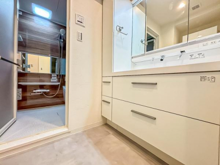 ʑEʏ@Ƃʑ́A|₷łI
ӂʏ͋CłˁI