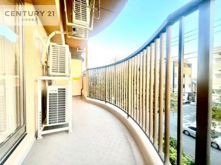 oRj[@LXƂoRj[ň̎n܂X^[gÎՂC悭܂