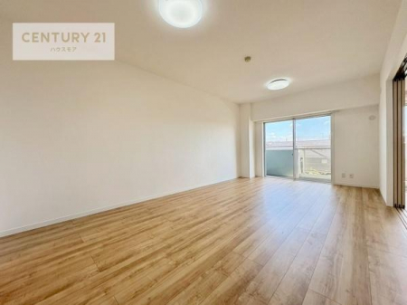 rO@傫ȑ炽Ղ̗z閾邢rOBĴ郊rOŉƑĉ났̎Ԃ߂܂B