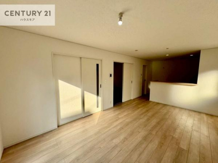 rO@LX_CjOXy[XI肨HB΂yԂ߂܂BX̔܂I