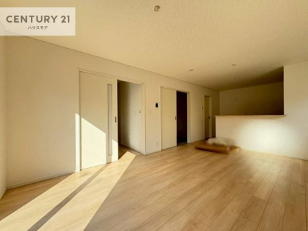 rO@SnǂrO͉ƑRƏW܂܂BƑcR̎ԂłBƑƁAw[Ԃ߂łˁB邭JIȋԂłB