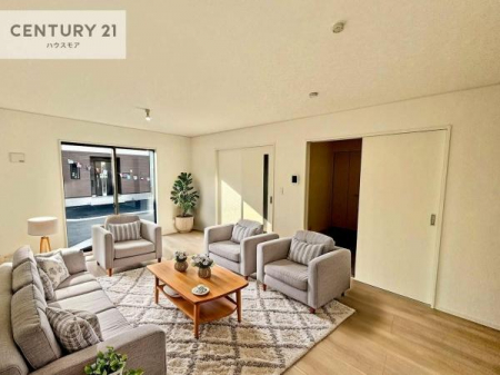 rO@ƋCGp[XłB傫ȑ炽Ղ̗z閾邢rOBĴ郊rOŉƑĉ났̎Ԃ߂܂B