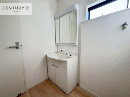 ʑEʏ@t̖邢ʎłICɓւłĐɕۂƂł܂IRނ̂łς̎dオǂȂ܂ˁI