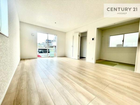 rO@傫ȑ炽Ղ̗z閾邢rOBĴ郊rOŉƑĉ났̎Ԃ߂܂B