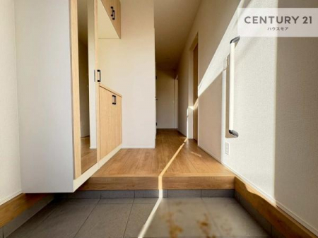 ց@ċAĂĂA܁IȂAD}ĂԂɂȂĂ܂B
邭錺ւłI