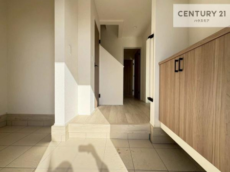 ց@ċAĂĂA܁IȂAD}ĂԂɂȂĂ܂B
邭錺ւłI