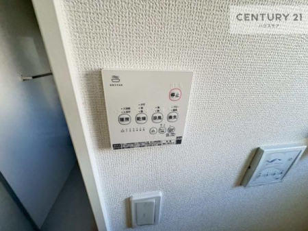 ̑@g[tĂ閣͓IȎdlłI~̓q[gVbN̗\hɂg܂B
J̓ł󕨂̂ŁA󕨂ߍ݂ɂI