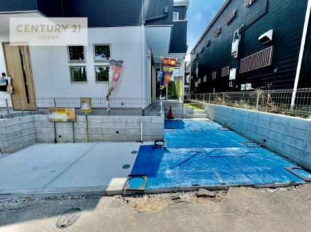 ԏ@ԃXy[X2䕪܂IZJhJ[͂AoCN⎩]ԂȂǂuꏊɍ܂B