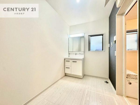 ʑEʏ@t̖邢ʎłICɓւłĐɕۂƂł܂IRނ̂łς̎dオǂȂ܂ˁI