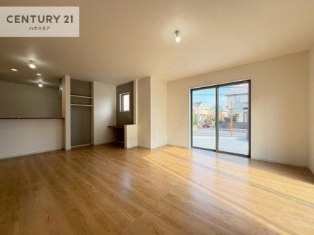 rO@LX_CjOXy[XI肨HB΂yԂ߂܂BX̔܂I