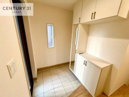 ց@V[Y{bNXtȂ̂ŁAւЕt|₷łI
XbLւŌ˂JuԁÂSnԂo}Ă܂B