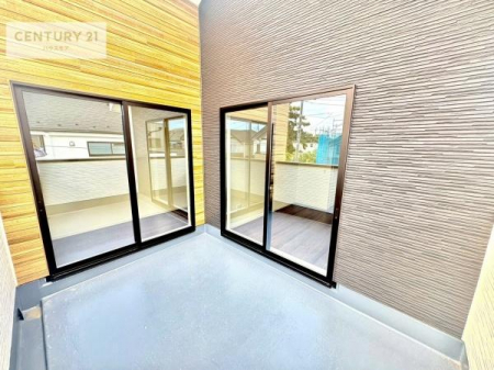 oRj[@zǍDȃoRj[łIꂽɂ͐nJIȎԂy߂܂B