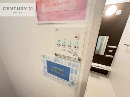 ̑@g[tĂ閣͓IȎdlłI~̓q[gVbN̗\hɂg܂B
J̓ł󕨂̂ŁA󕨂ߍ݂ɂI