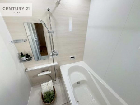 @Ƃ̂oX[IKȃoX^C܂I
1̔ƖĂfGȃN[[VԂɂȂ肻łˁB