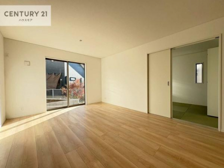 rO@傫ȑ炽Ղ̗z閾邢rOBĴ郊rOŉƑĉ났̎Ԃ߂܂B