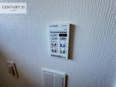 ̑@g[tĂ閣͓IȎdlłI~̓q[gVbN̗\hɂg܂B
J̓ł󕨂̂ŁA󕨂ߍ݂ɂI