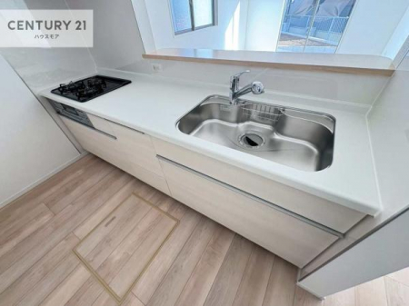 Lb`@lC̑ΖʎVXeLb`̗pĂ܂IƑ̃R~jP[VRƑ݌vłB
qlɂڂ͂̂ŊłˁBLXgĉKɍƂi݂܂B